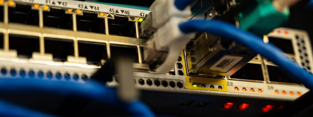 Network installation and computer repairs Roodepoort